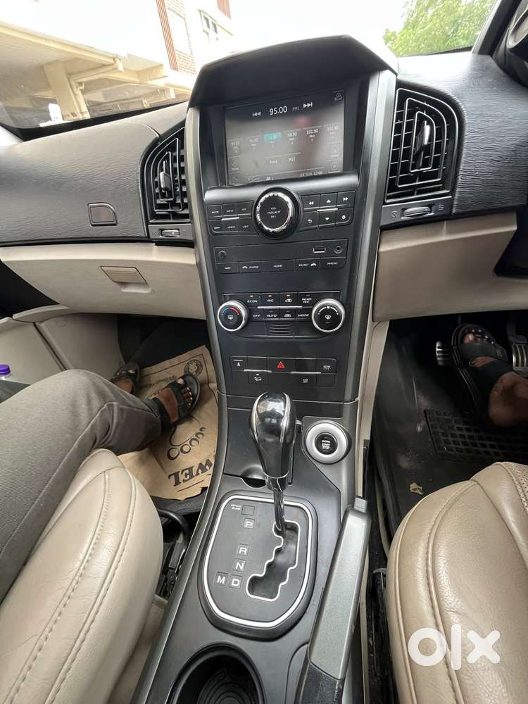 Mahindra Xuv500 W10 At, 2016, Diesel