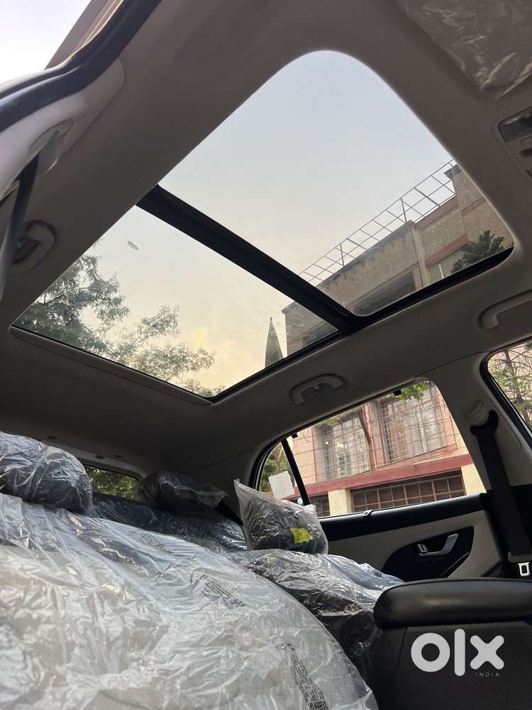 Hyundai Creta Sx Petrol Mt, 2023, Petrol