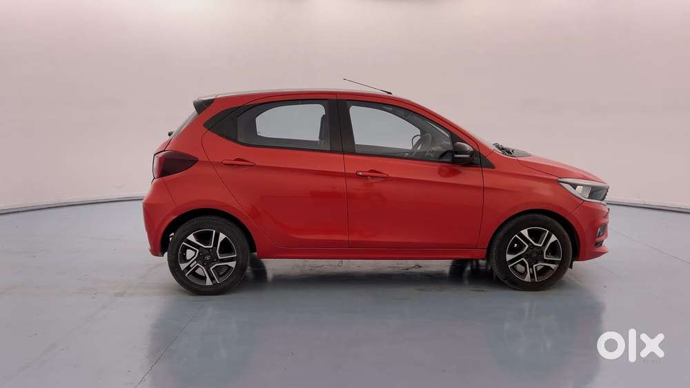Tata Tiago Xza Plus Dual Tone, 2020, Petrol