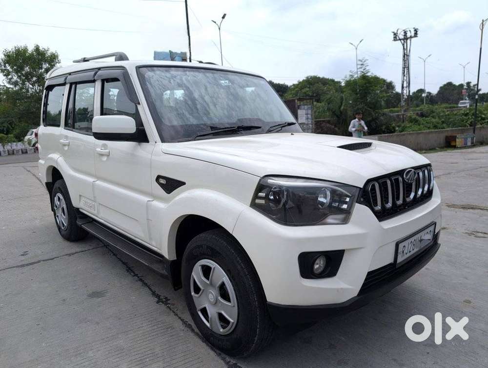Mahindra Scorpio S3, 2018, Diesel