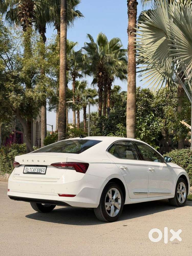Skoda Octavia 2.0 Style Tsi At, 2022, Petrol