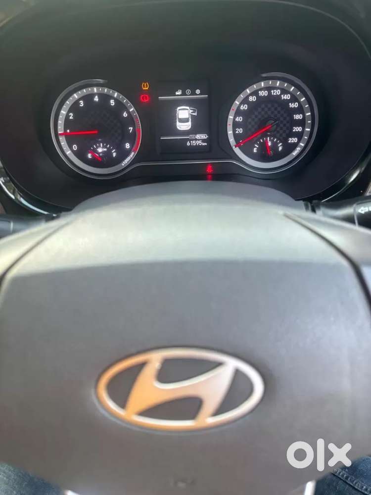 Hyundai Aura 1.2 Sx Cng, 2023, Cng & Hybrids
