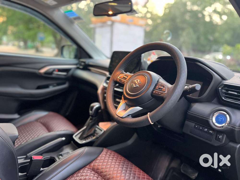 Maruti Suzuki Grand Vitara 1.5 Zeta Plus Intelligent Hybrid Ecvt, 20..