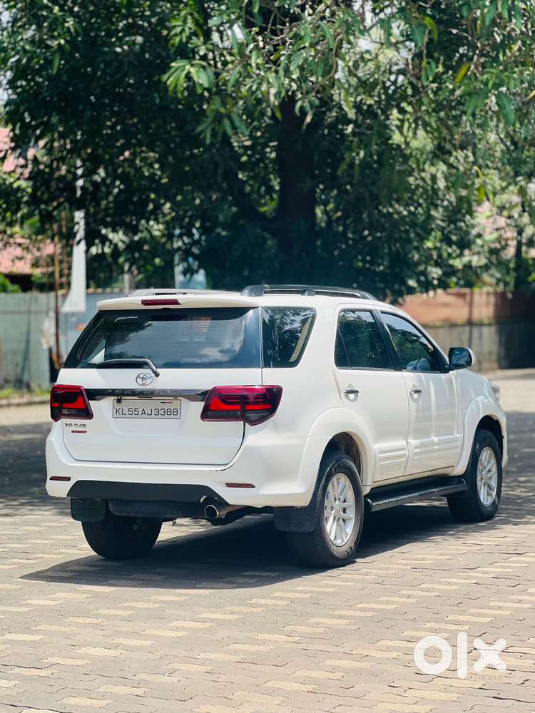 Toyota Fortuner 2011-2016 4x2 At, 2014, Diesel