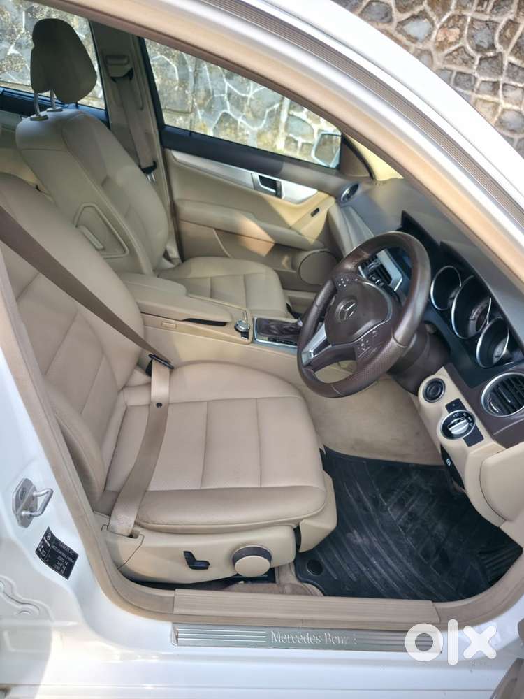 Mercedes-benz C 200 2013 Year