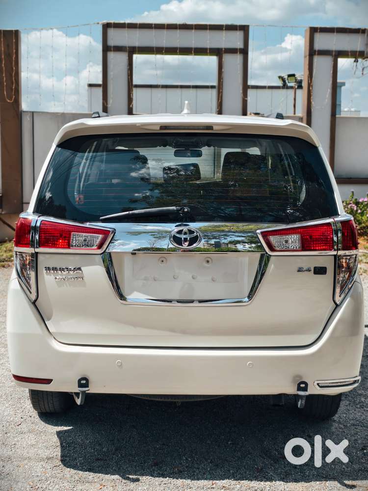 Toyota Innova Crysta 2.7 Vx Mt, 2018, Diesel