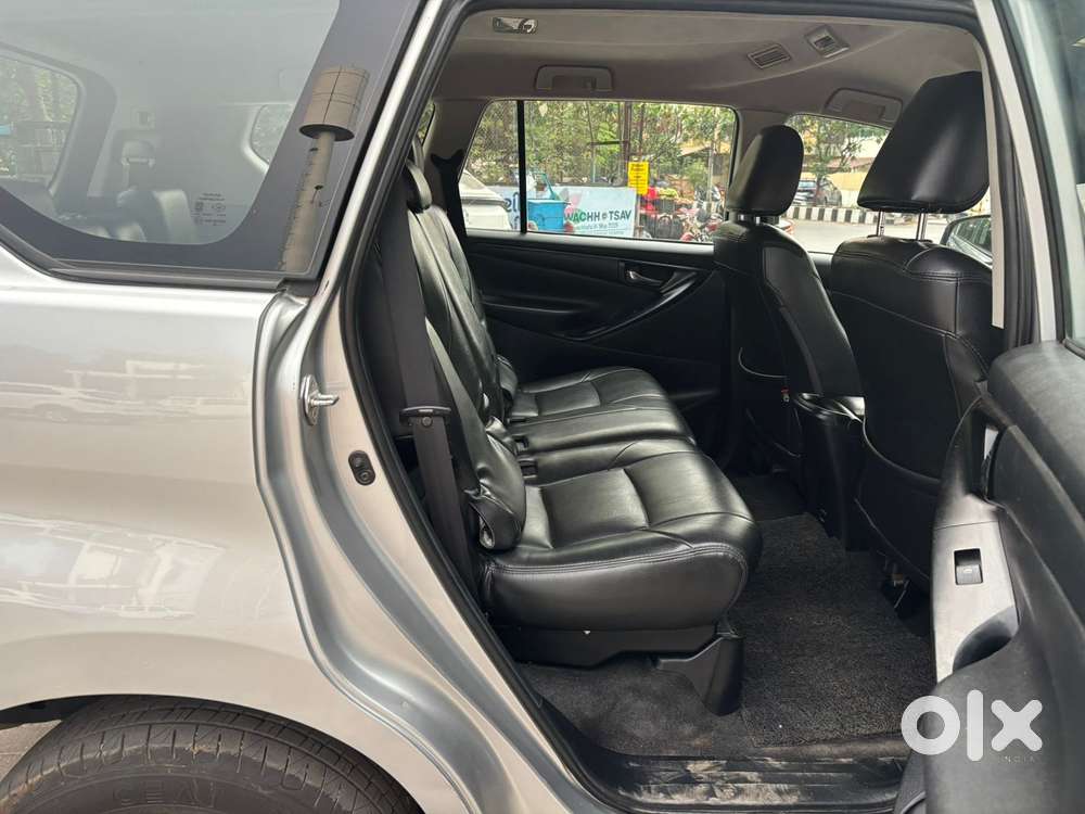 Toyota Innova Crysta 2.4 Gx Mt, 2016, Diesel