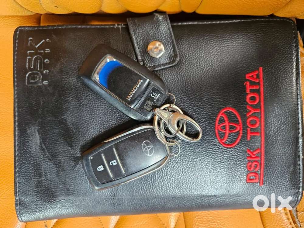 Innova Crysta Vip Number Showrom Condition New Tyres  Company Mentied