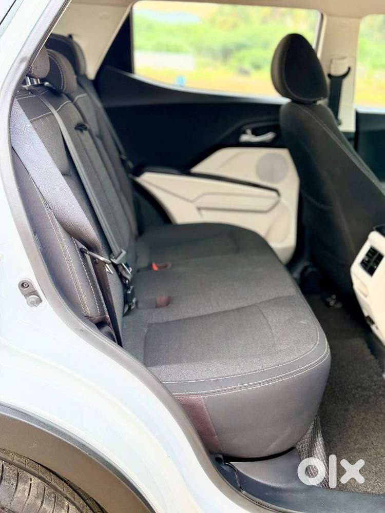Mahindra Xuv 3xo Ax5 Ds Mt, 2024, Diesel