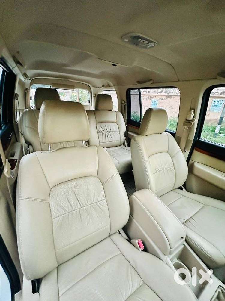 Ford Endeavour 2.5l 4x2, 2011, Diesel