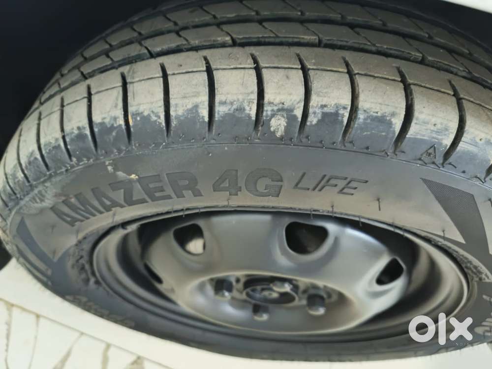 Maruti Suzuki Estilo Lxi Cng Bs-iv, 2014