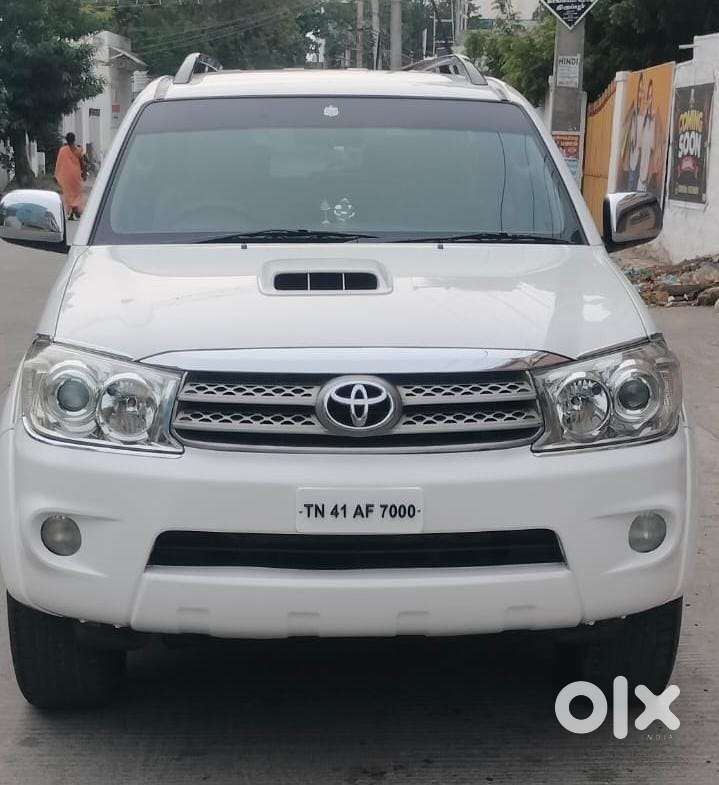 Toyota Fortuner 4x4 At, 2010, Diesel