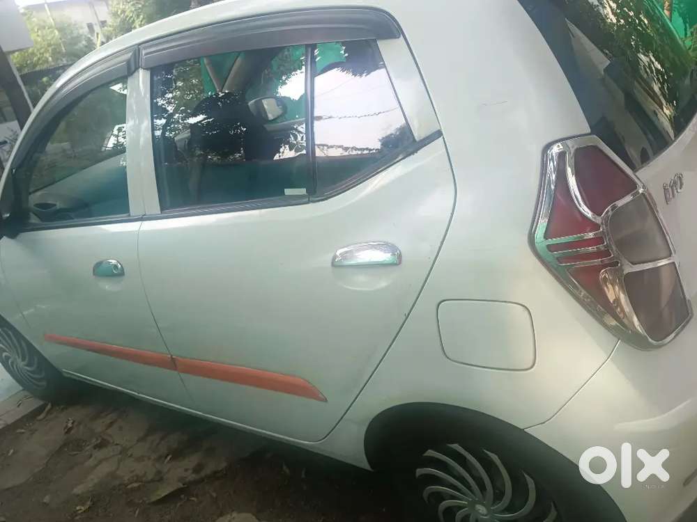 Hyundai I10 Sportz 2013