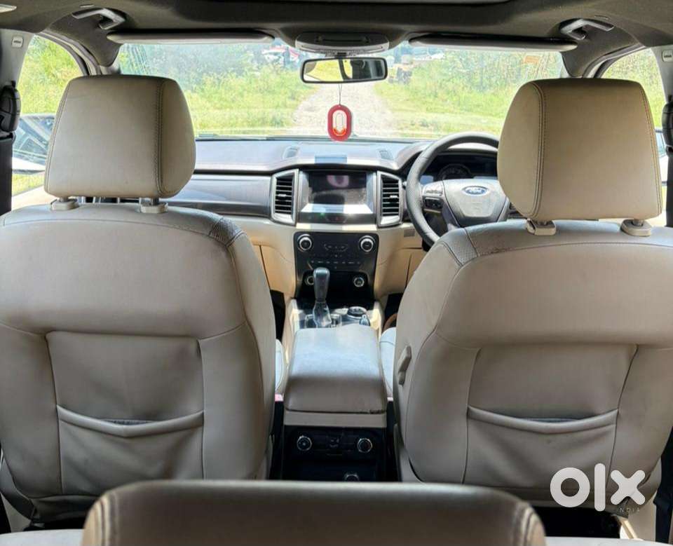 Ford Endeavour 3.2 Titanium At 4x4, 2016, Diesel