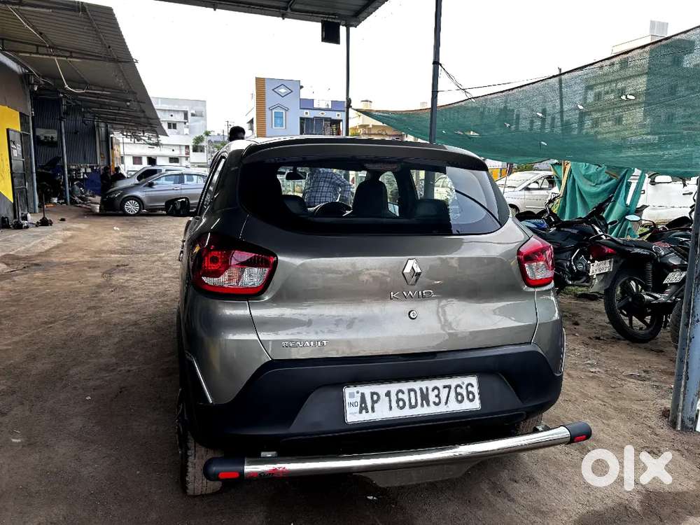 Renault Kwid 2017 Petrol Well Maintained