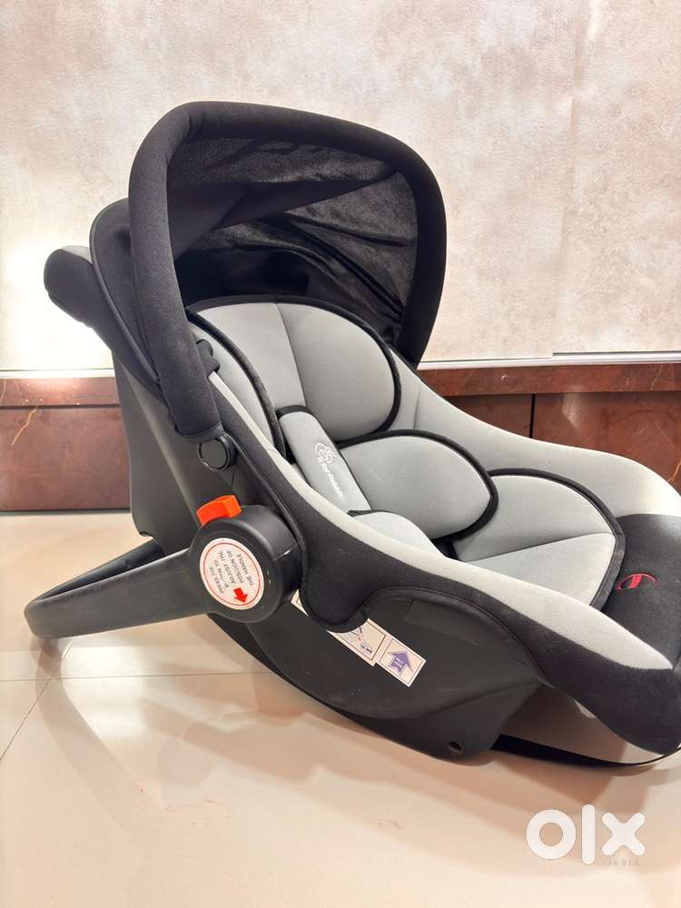 Baby carry cot/rocker - Kids in Chala, Kachigam - 1830392150