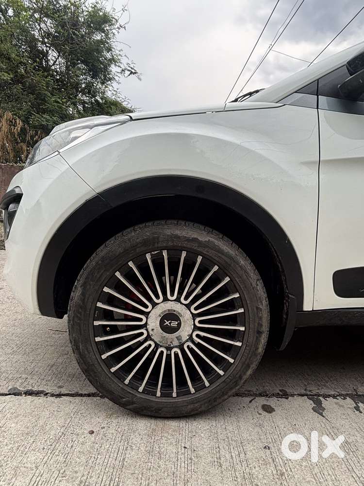 Tata Nexon 1.5 Revotorq Xm (s), 2017, Diesel
