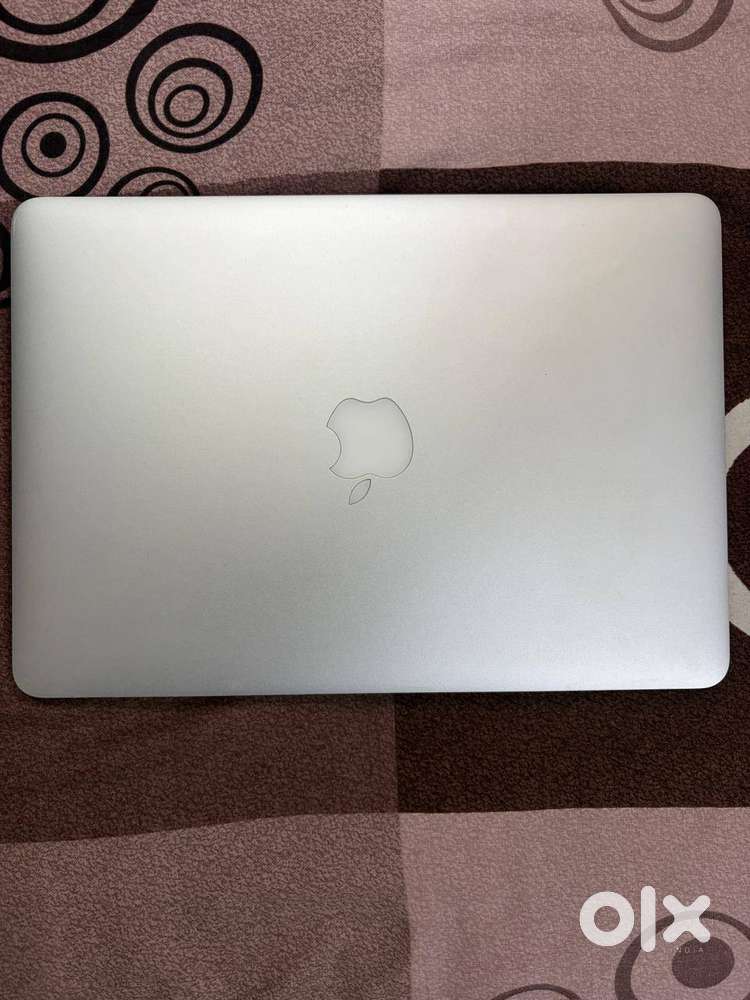 MacBook Pro 2014 – Working Condition  Display Issue  For Repair/Part