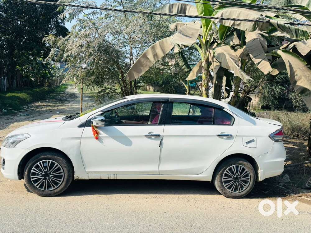 Ciaz Maruti Suzuki 2015{last}