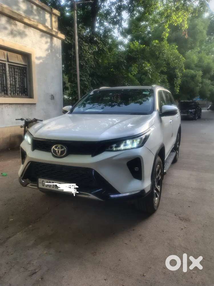 Goverment Officer Owned, Legender 4x2 Auto, 37000 Km, 1st Owner