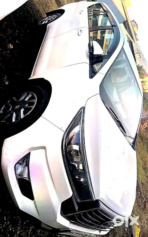 Toyota Innova Crysta 2019 Diesel Manual