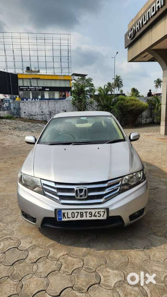 Honda City V Mt, 2012, Petrol