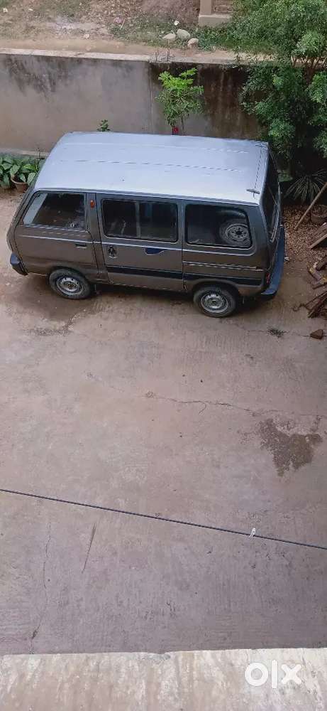 Maruti Suzuki Omni 2000