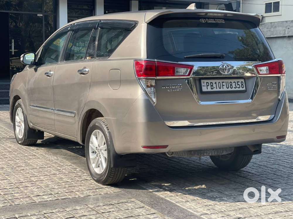 Toyota Innova Crysta 2.8 Gx At, 2016, Diesel