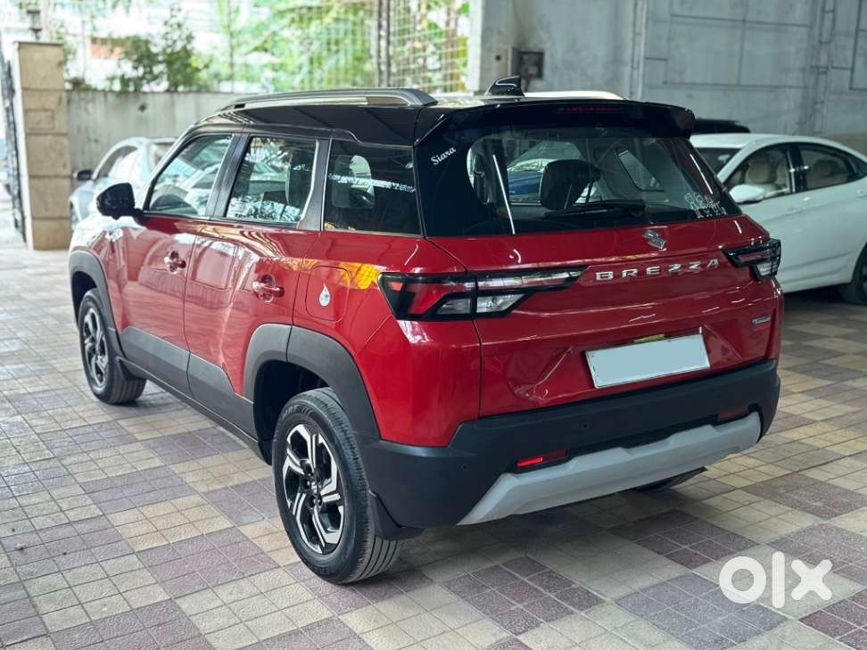 Maruti Suzuki Vitara Brezza Zxi + At, 2022, Petrol