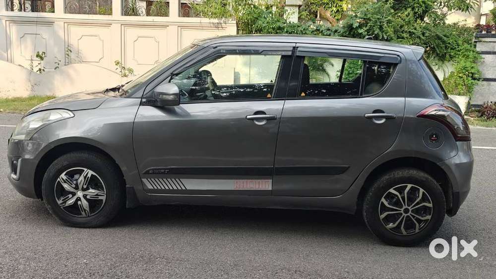 Maruti Suzuki Swift 1.2 Vxi (o), 2015, Petrol