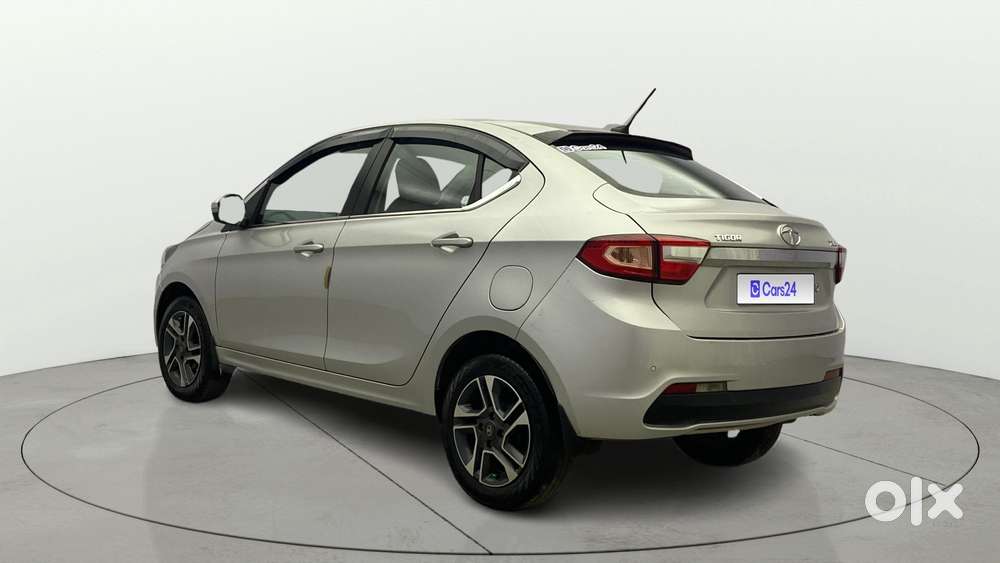 Tata Tigor Xza, 2018, Petrol
