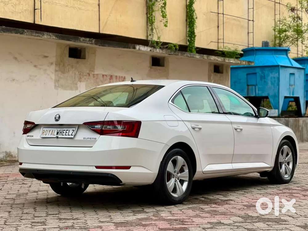 Skoda Superb Style 2.0 Tdi At, 2017, Diesel