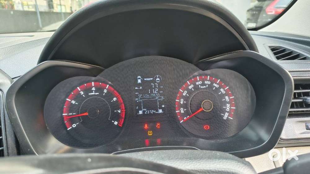 Mahindra Xuv300 W6, 2022, Petrol