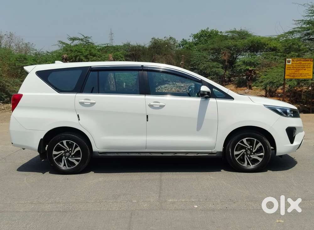 Toyota Innova Crysta [2020-ongoing] 2.4 Gx At 7 Str, 2022, Diesel