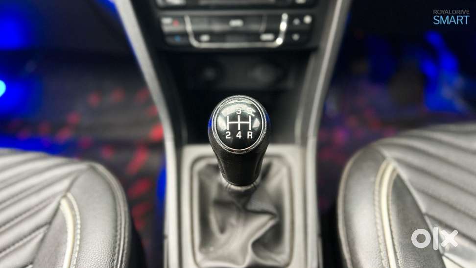 Maruti Suzuki Brezza, 2022, Petrol