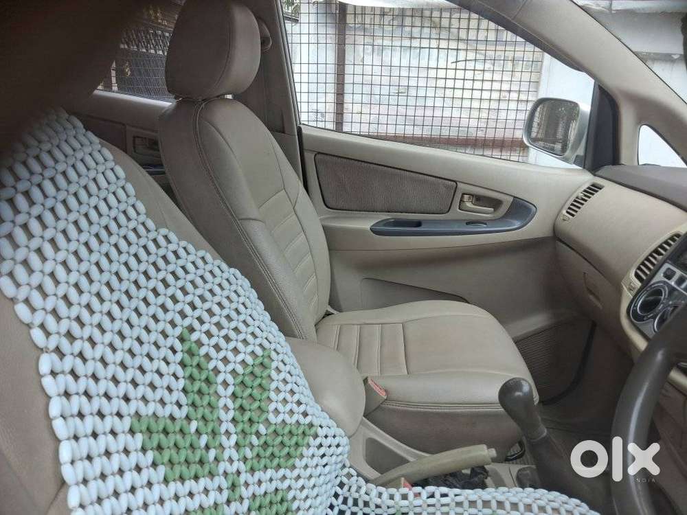 Toyota Innova 2.5 Vx 7 Seater Bs Iv, 2009, Diesel