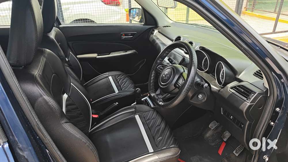 Maruti Suzuki Swift Vxi, 2021, Petrol