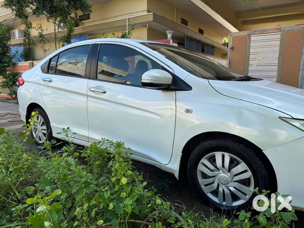 Honda City Petrol Manual 2017 | Price Negotiable