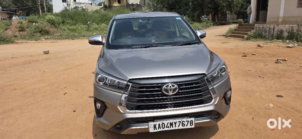Toyota Innova Crysta 2021 Diesel 120000 Km Driven