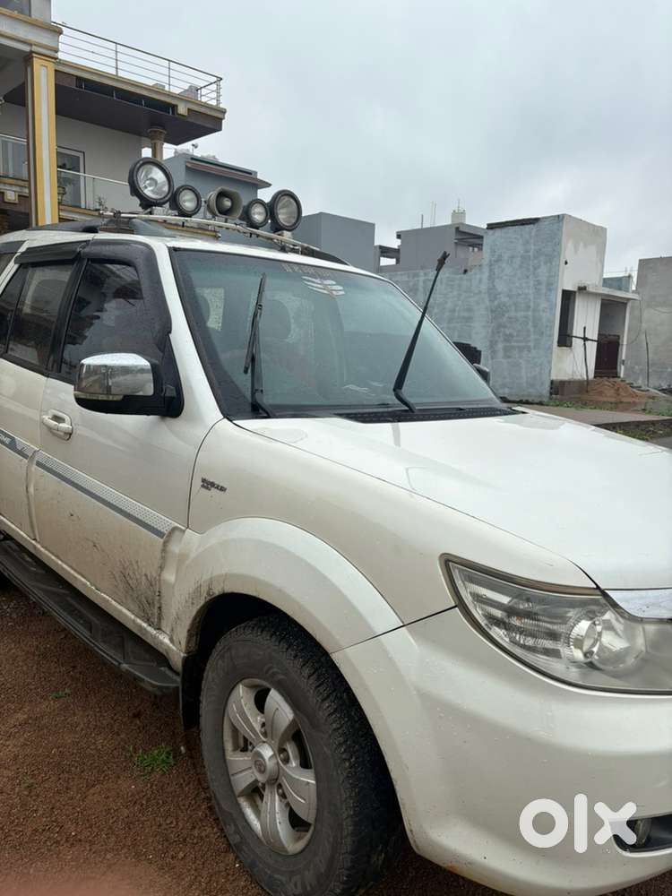 Tata Safari Storme 2016 Diesel Manual Year