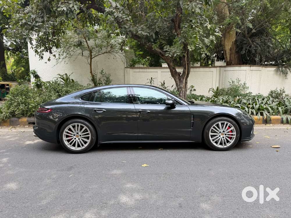 2017 Porsche Panamera Turbo 971 V8 Twin Turbo  550 Hp