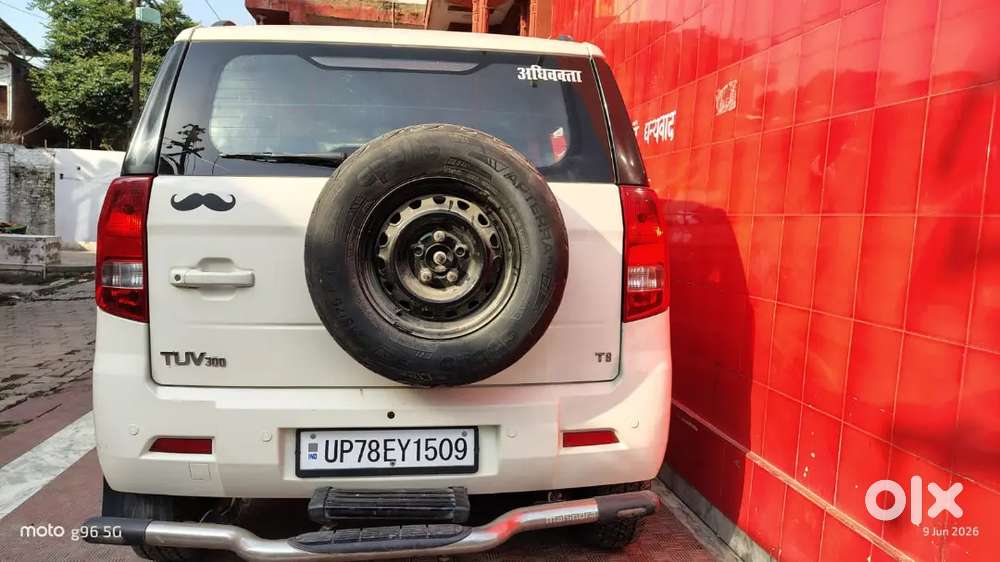 Mahindra Tuv 300 T8 Top Model  All Documents Complete