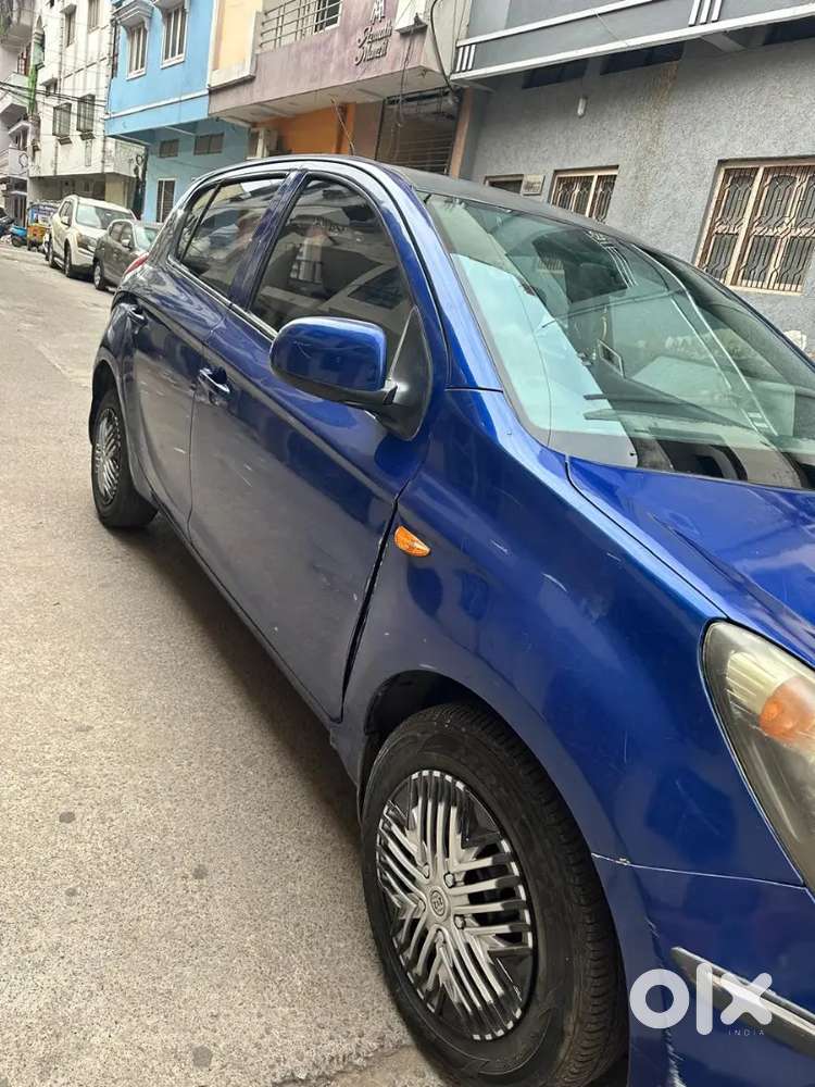 Hyundai I20 2009 Petrol 100000 Km Driven