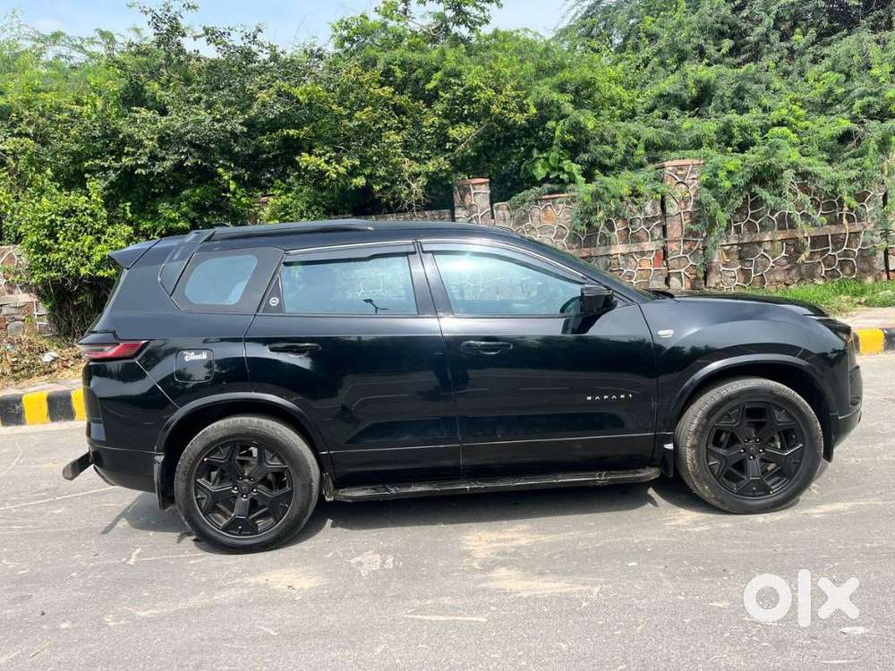 Tata Safari Accomplished Plus Dark Edition, 2024, Diesel