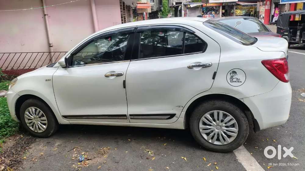 Maruti Suzuki Dzire 2018 Petrol Well Maintained