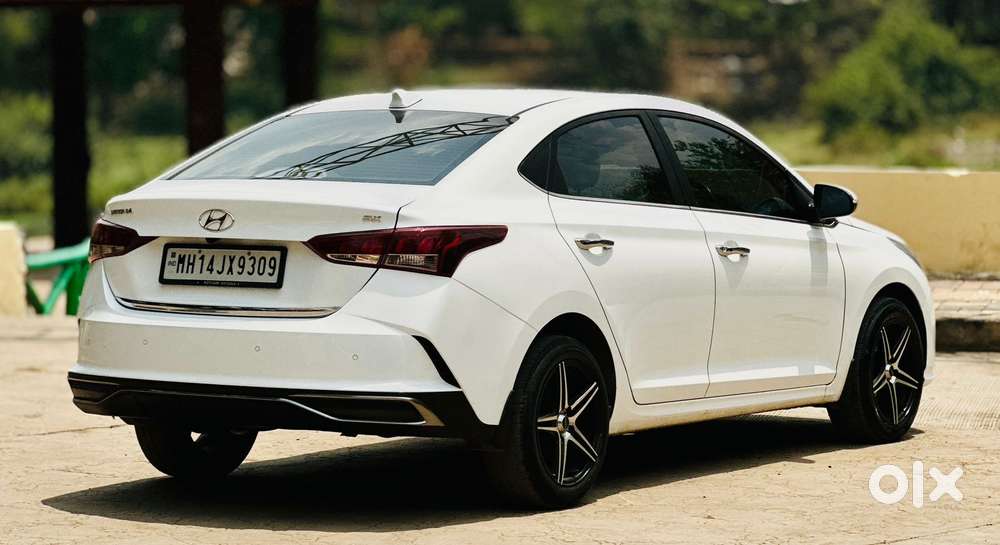 Hyundai Verna 1.5 Sx Petrol Mt, 2022, Petrol