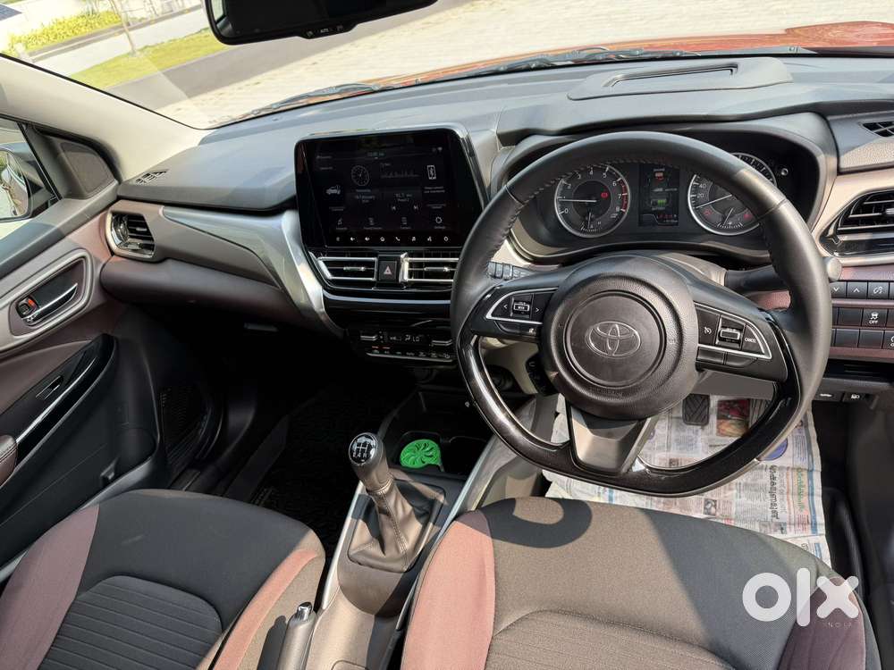 Toyota Urban Cruiser Taisor V 1.0 Petrol Mt, 2024, Petrol