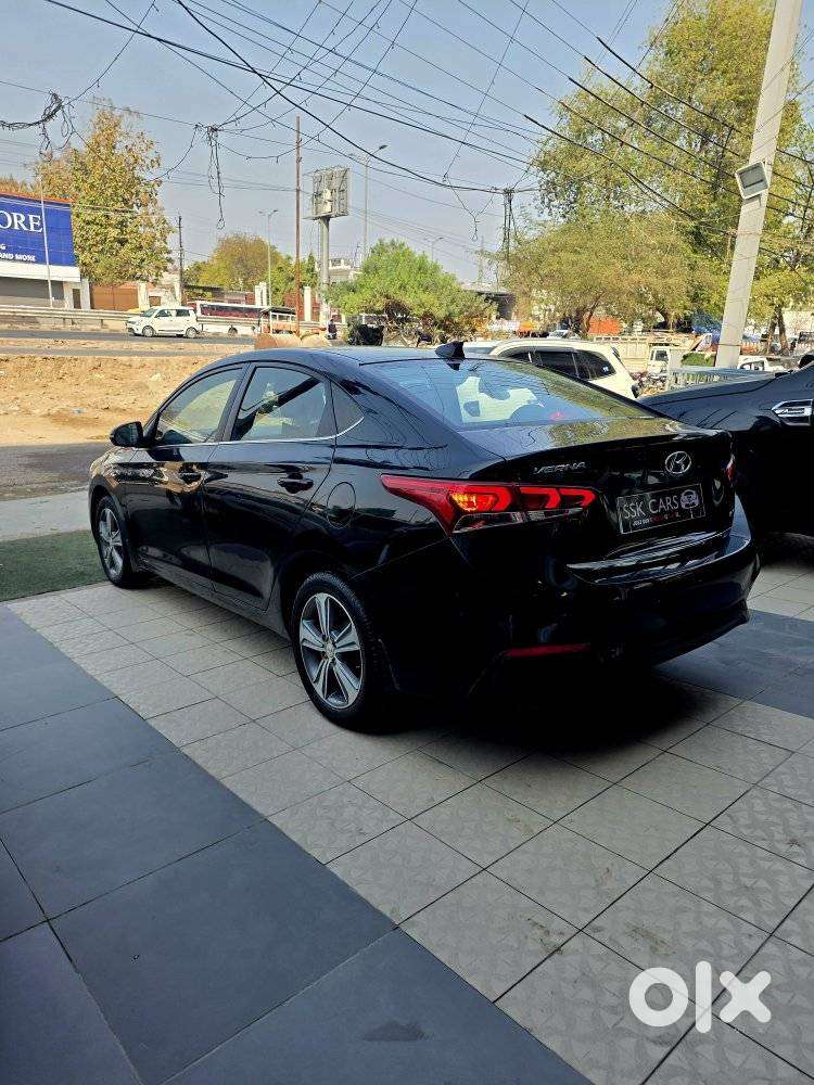 Hyundai Verna 1.6 Sx Vtvt, 2018, Petrol