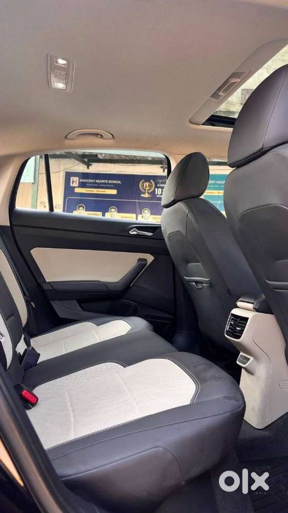 Skoda Slavia, 2025, Petrol