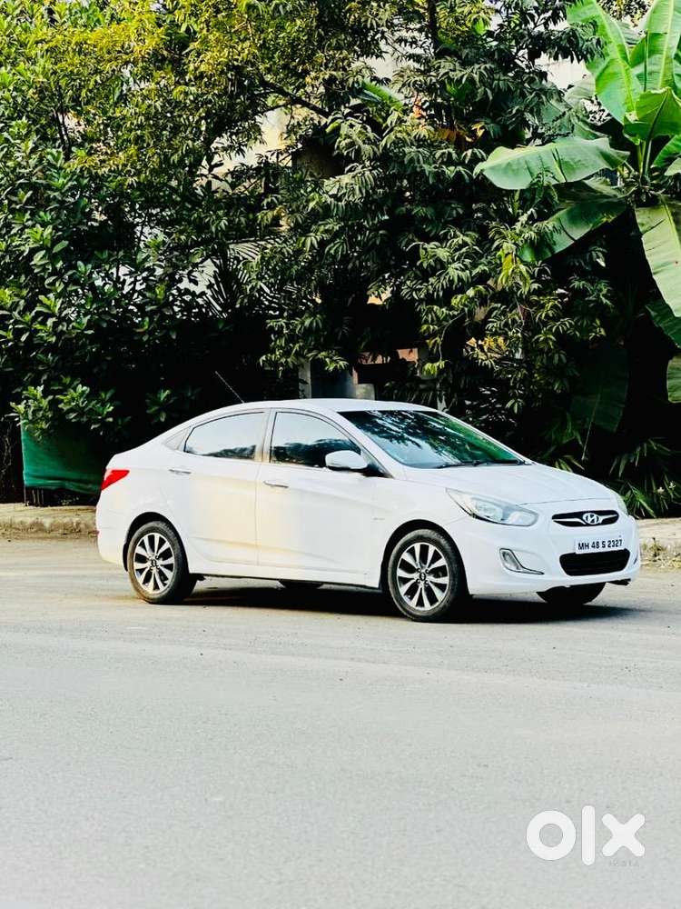 Hyundai Fluidic Verna 2013 October